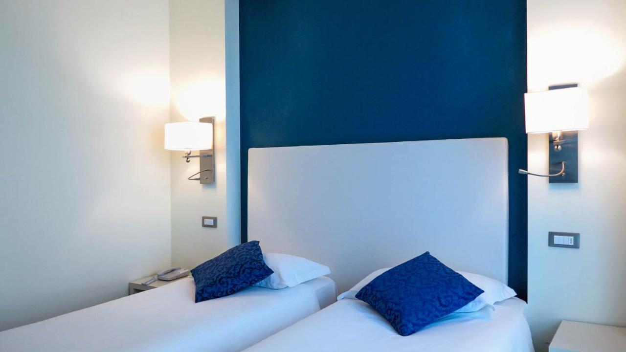 Ibis Styles Milano Melegnano Hotel Carpiano Exterior photo